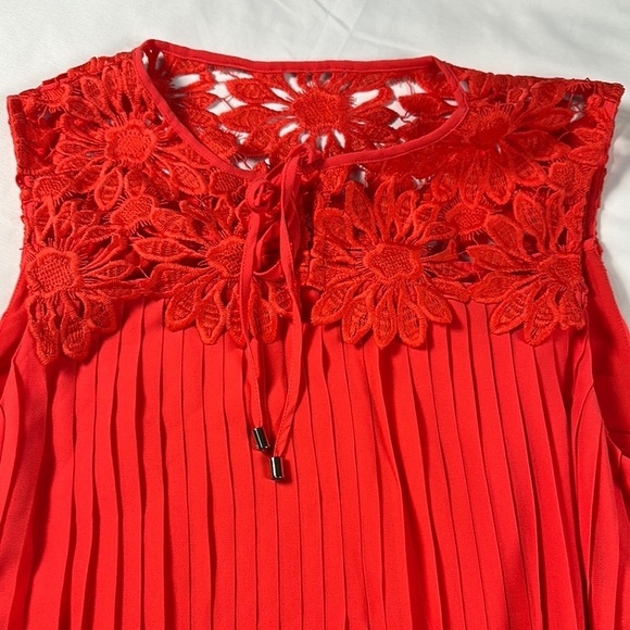 Ted Baker Red Sleeveless Bib Collar Blouse - Picture 8 of 11